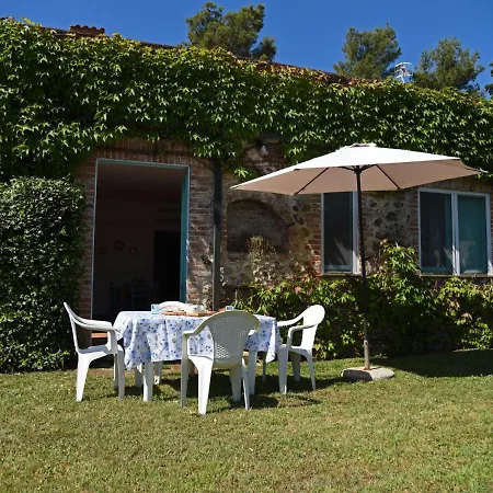 Апартаменты Borgo Valmarina By Interhome